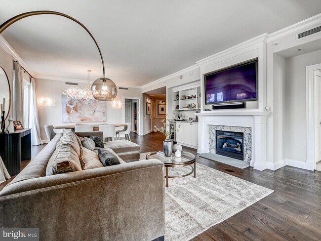 Building Photo - 801 Key Hwy