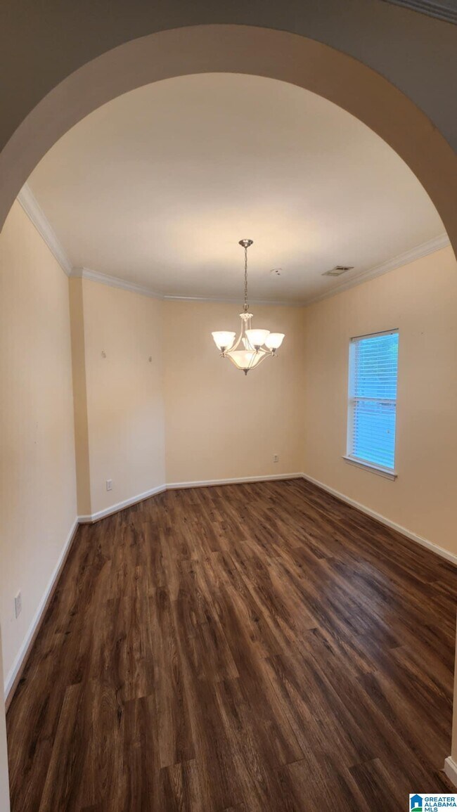 Building Photo - 299 High Ridge Dr