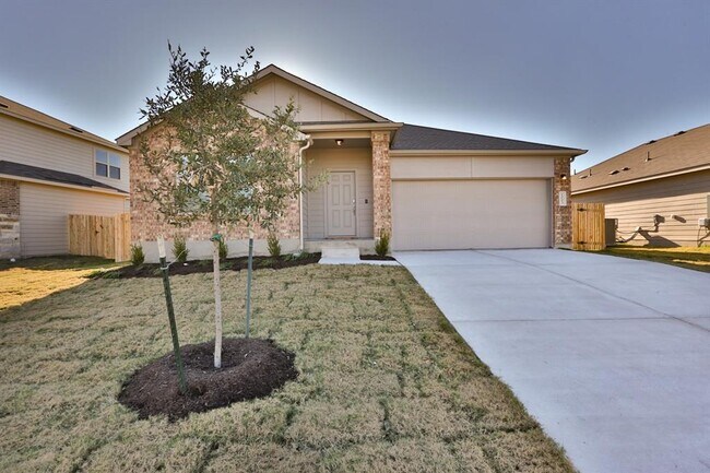 Building Photo - 1003 Honey Locust Wy