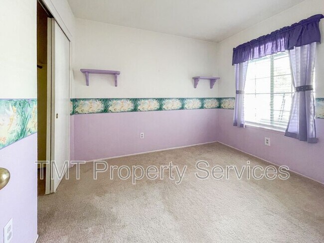 Building Photo - 8166 Morgan Hill Way
