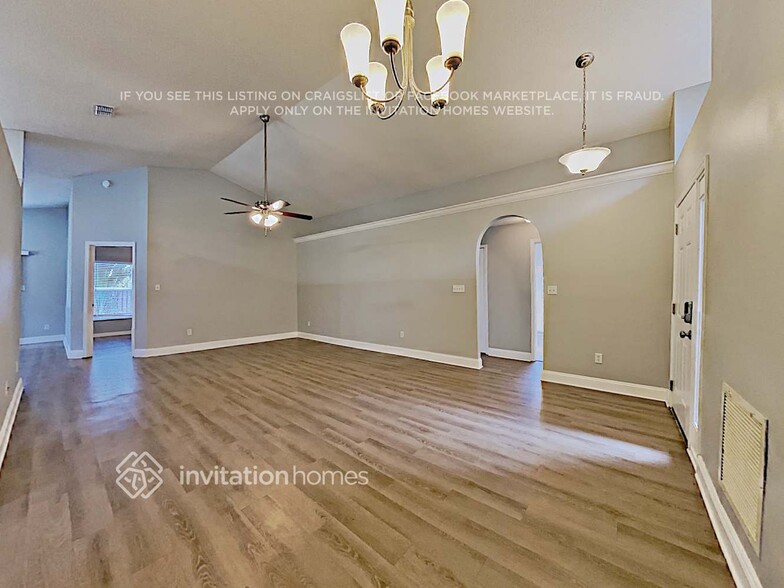 Building Photo - 13204 Wild Duck Ct