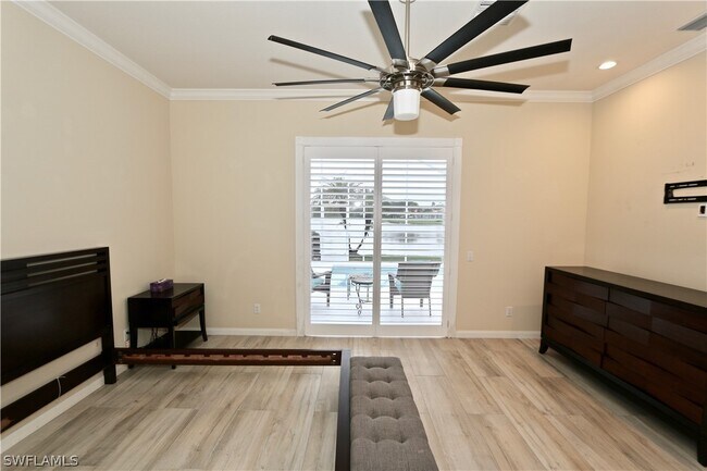 Building Photo - 5495 Freeport Ln