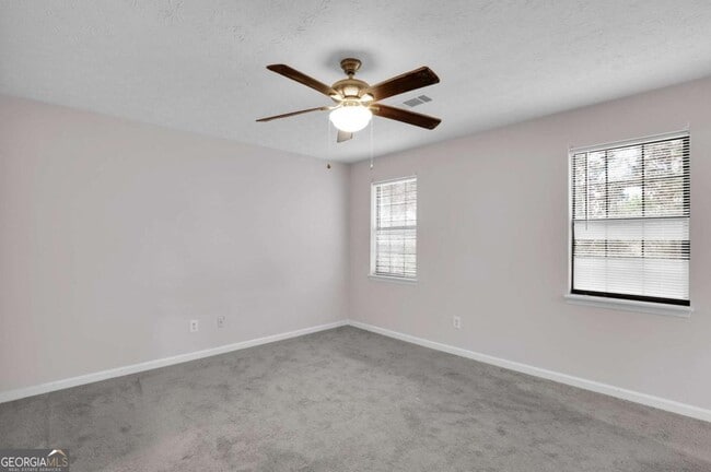 Building Photo - 3033 Parkside Ct