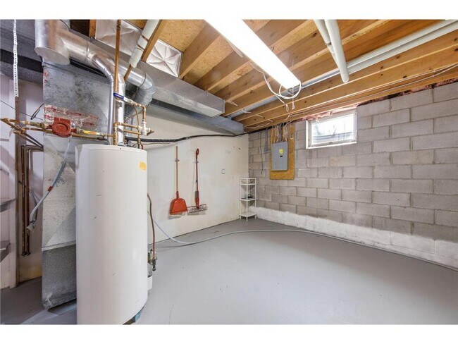 Building Photo - 8749 212th St Ct N