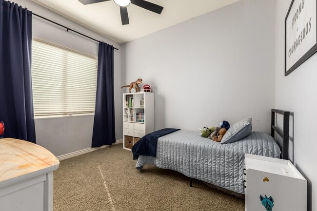 Building Photo - 26814 N 100th Ln