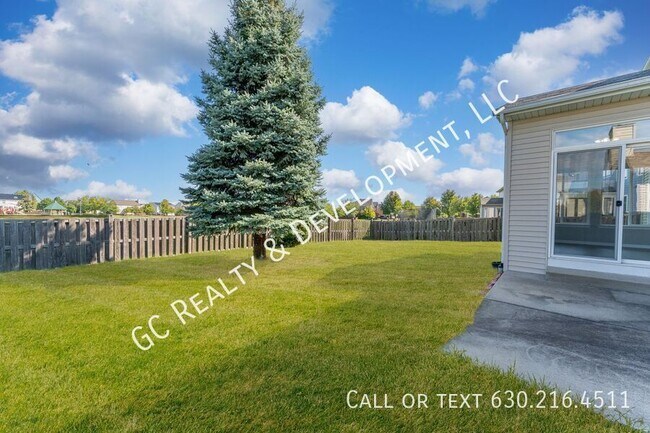Building Photo - 6711 Whisper Glen Dr