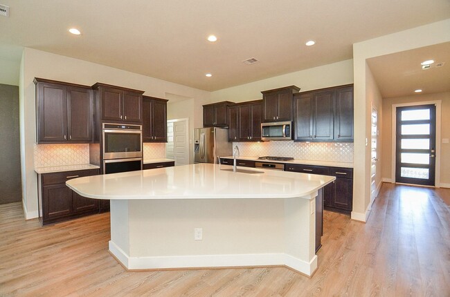 Building Photo - 3538 Gore Creek Dr