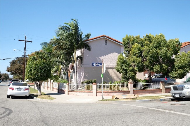 Building Photo - 11957 207th St