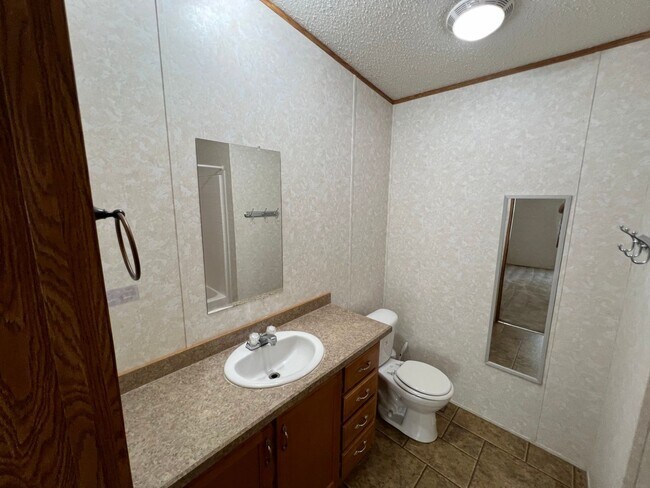 Building Photo - 3 Bedroom 2 Bath Modular Home with Many Amenities & Storage Shed