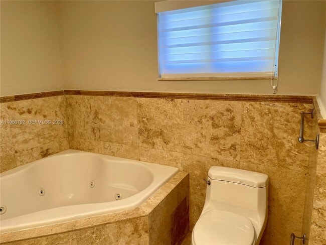 Building Photo - 3191 Ohio St