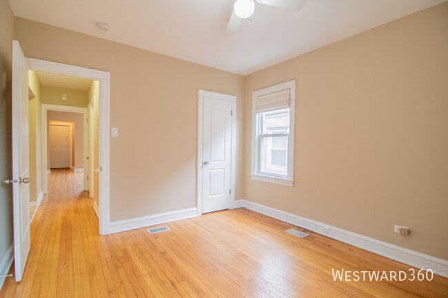 Building Photo - 12123 S Lafayette Ave