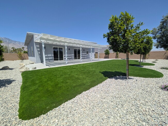 Building Photo - 30100 San Joaquin Dr
