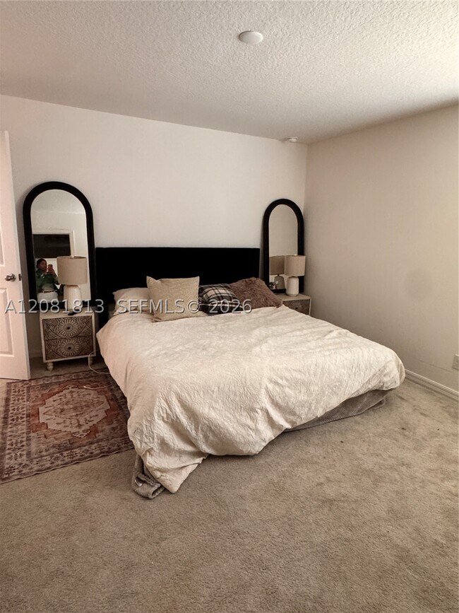 Building Photo - 948 Scrub Oak Hammock Rd