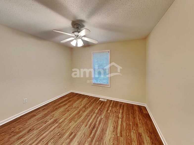 Building Photo - 5745 Newnan Cir