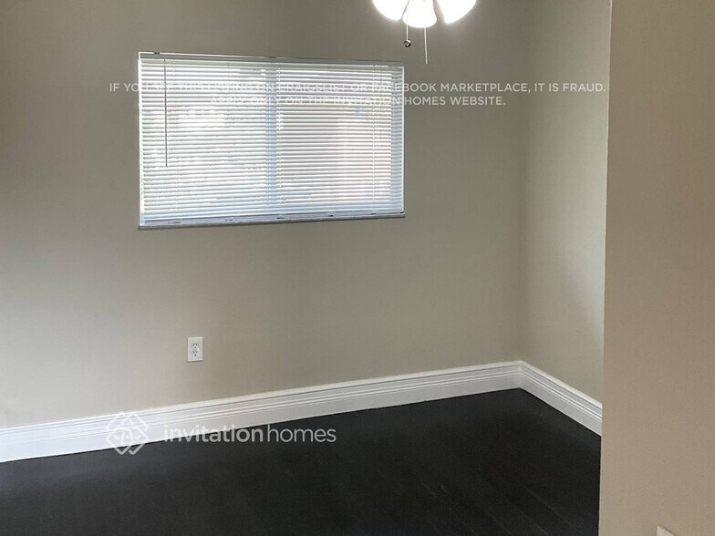 Building Photo - 14137 SW 166th Terrace