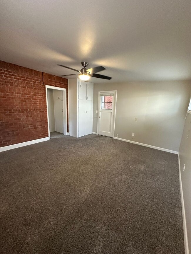 Building Photo - Great location in Meridian for this 3 bedroom 2 bath home.