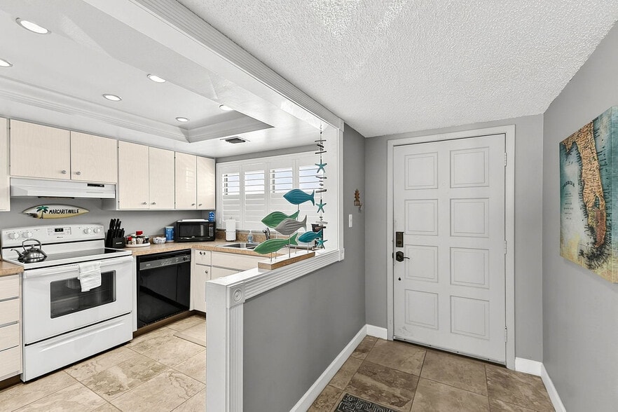 Building Photo - 6327 Midnight Cove Rd