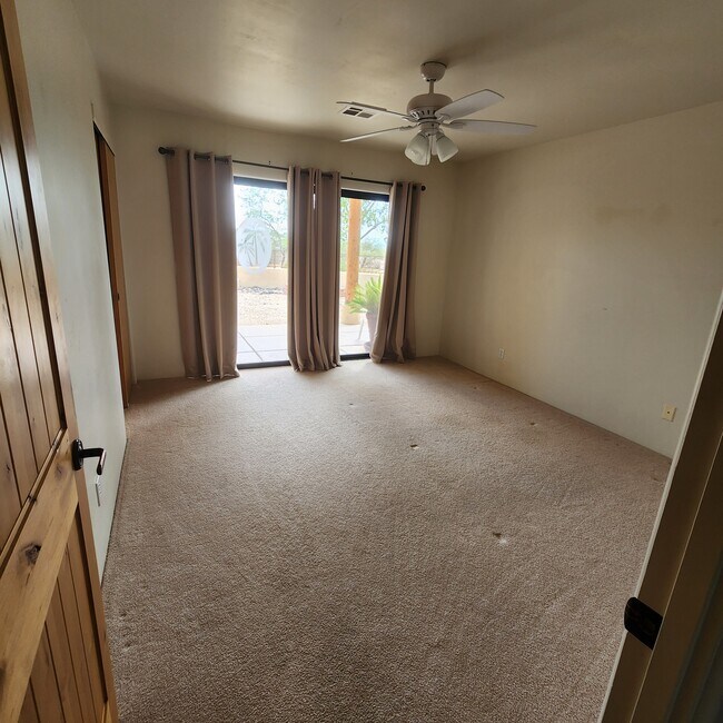 Building Photo - 35665 Caballero Dr