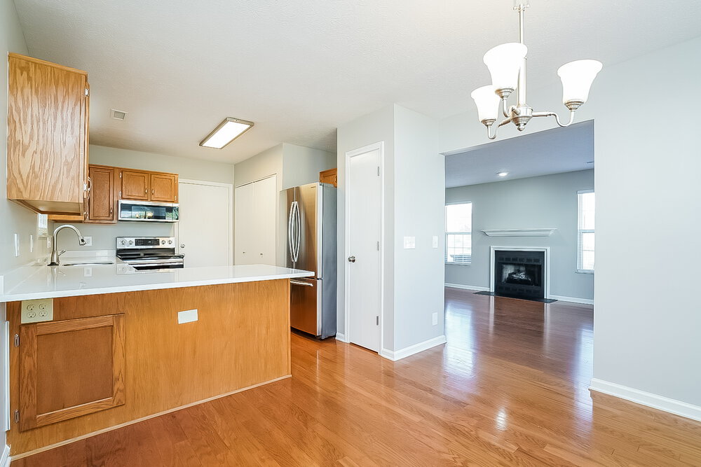 Building Photo - 901 Bexhill Ct S