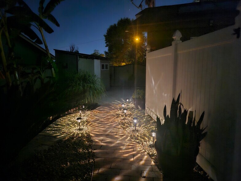 Night view - 24036 Gemwood Dr