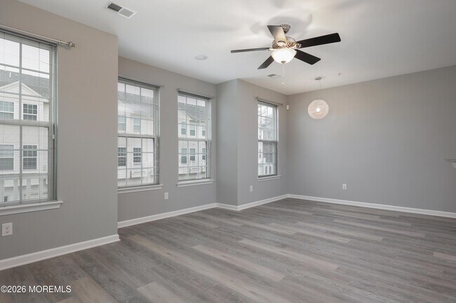 Building Photo - 43 Jake Dr