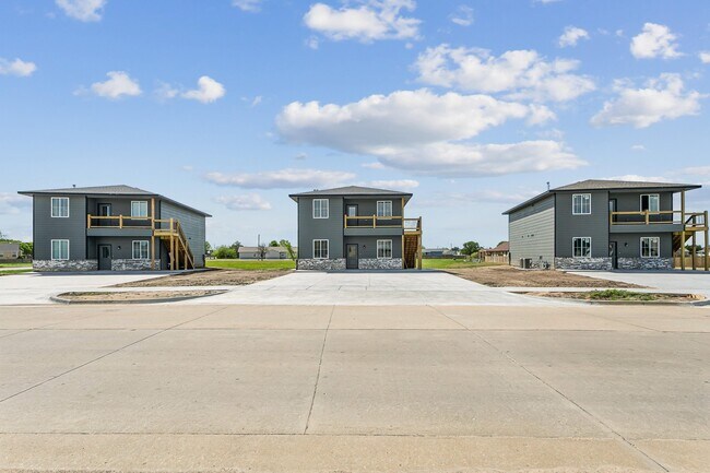 Building Photo - 109 Meadowbrook Dr
