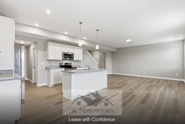 Building Photo - 104 Lambert Fld