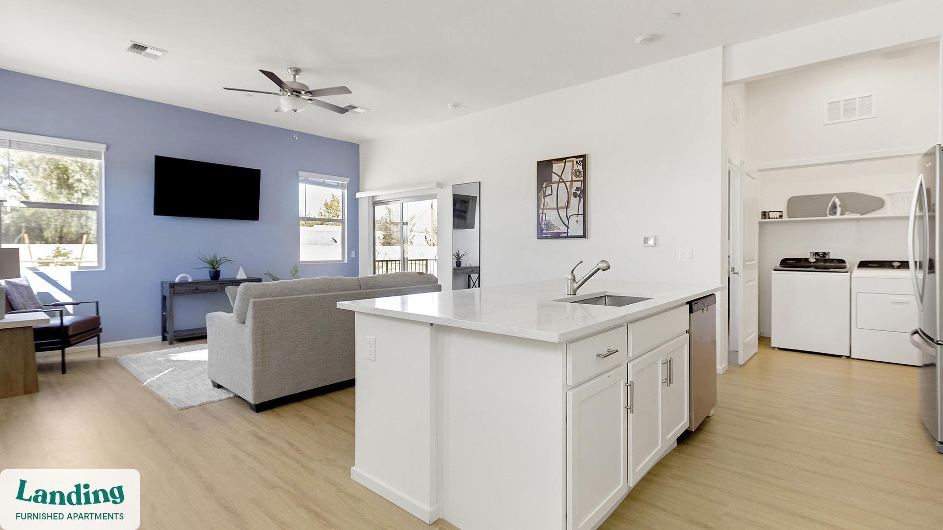 Building Photo - 5750 N La Cholla Blvd