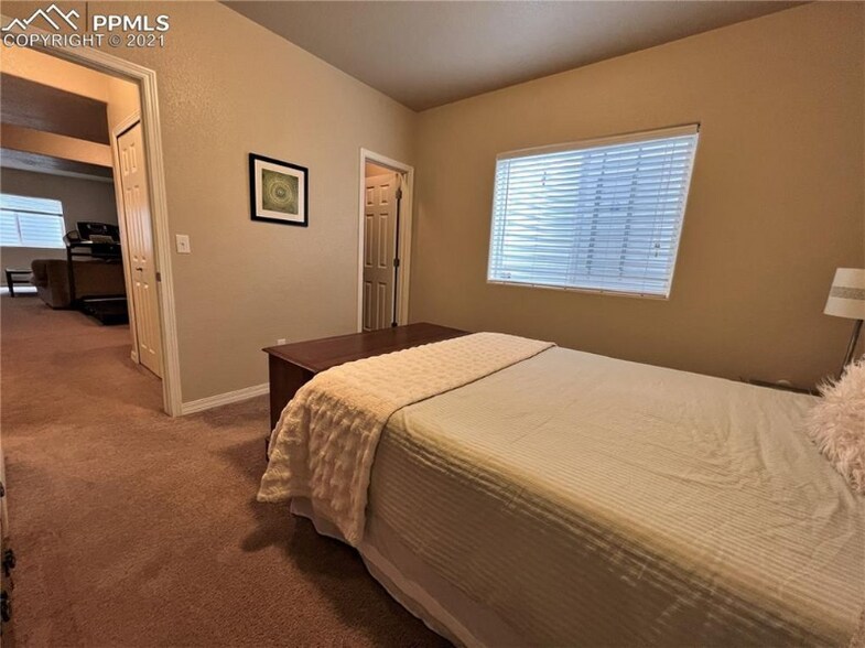 Building Photo - 2373 Spring Blossom Dr