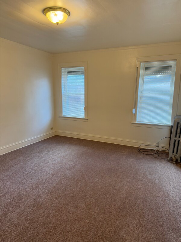 Building Photo - 8220 S Langley Ave