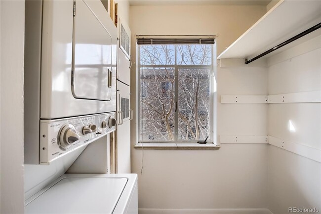 Building Photo - 36 N Washington St