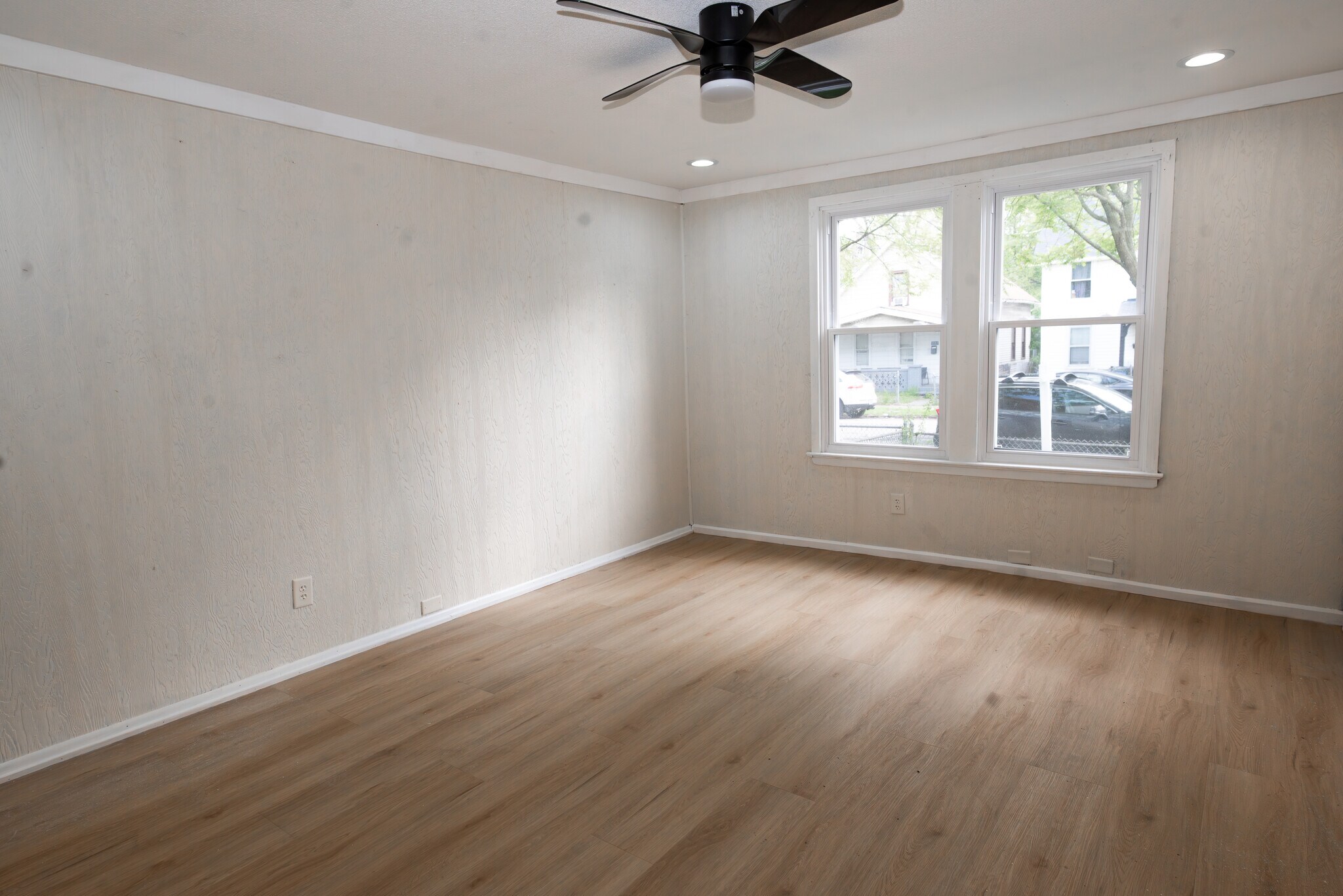 Master Bedroom - 1600 E 49th St