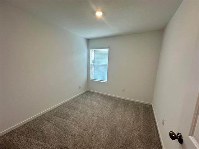 Building Photo - 927 Sandhill Crane Ln