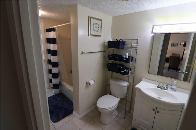 Building Photo - 4154 Heron Way