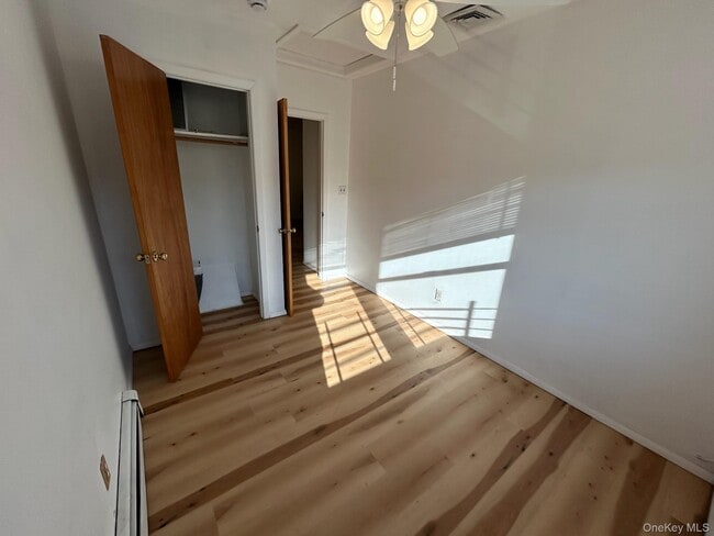 Building Photo - 12 Verbena Ave