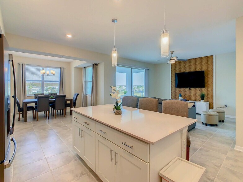 Building Photo - 3151 Paradox Cir