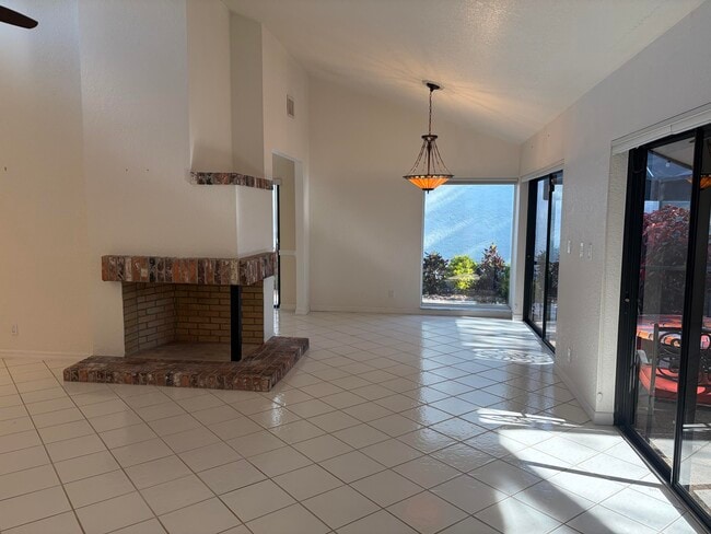 Building Photo - 21435 Campo Allegro Dr