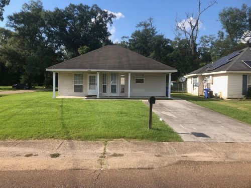 Primary Photo - 401 E Colorado St
