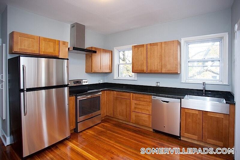 Building Photo - 41 Belknap St