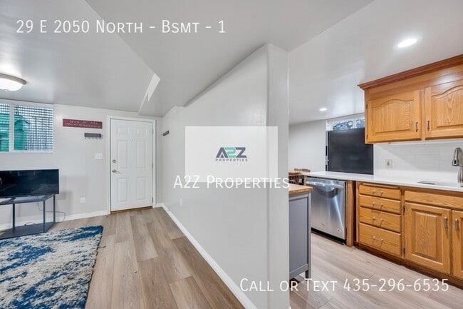 Building Photo - 29 2050 N