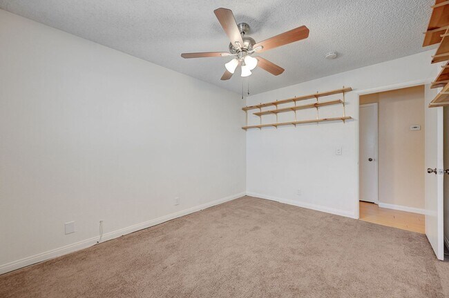 Building Photo - 2365 Canfield Dr