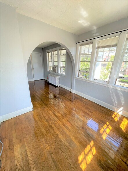 Building Photo - 6532 Wilkins Ave