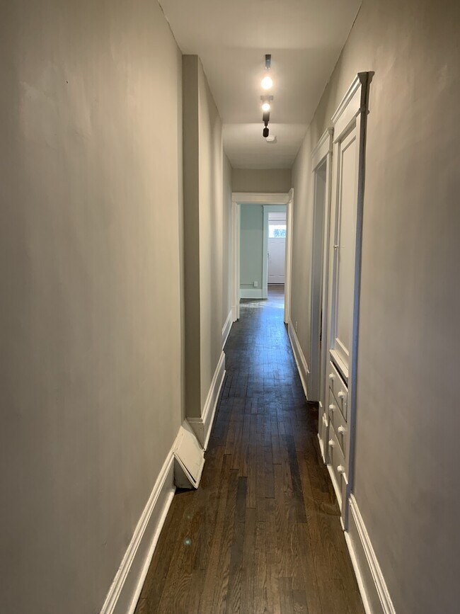 Building Photo - 2280 Bellfield