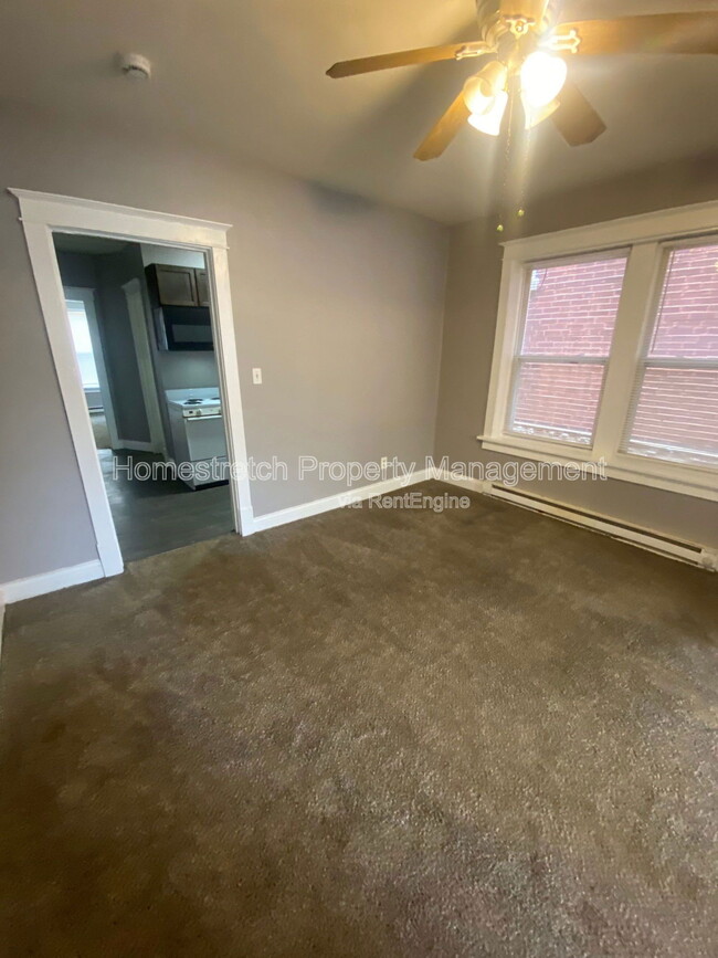 Building Photo - 3107 Osceola St