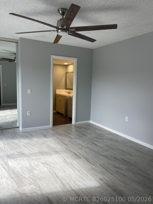 Building Photo - 3230 32nd Way