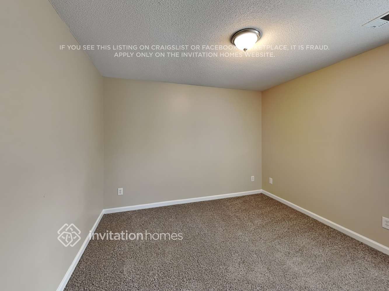 Building Photo - 2903 Cottesford Way SE