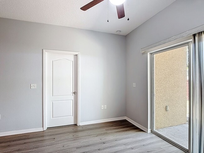 Building Photo - Townhouse For Lease in Saint Cloud