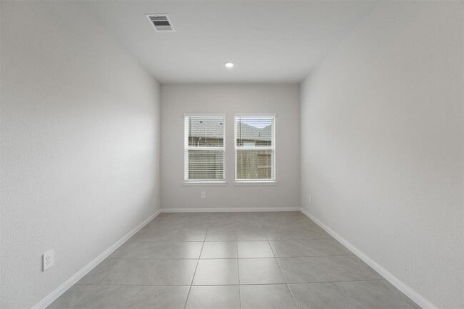 Building Photo - 1358 Eagle Pass Dr
