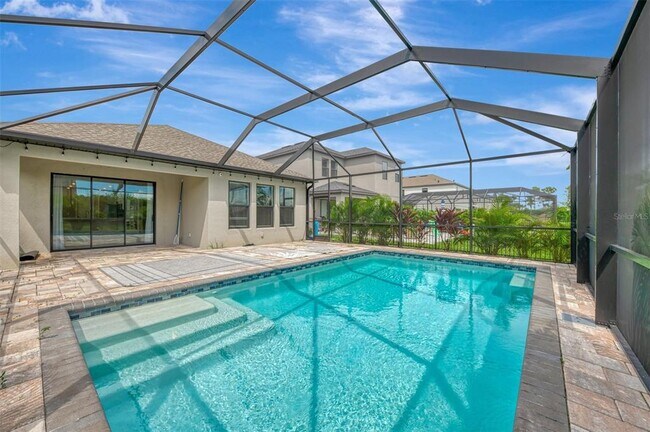 Building Photo - 6310 Grandview Hill Ct
