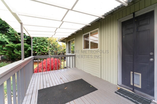 Building Photo - 5924 114th Pl SE